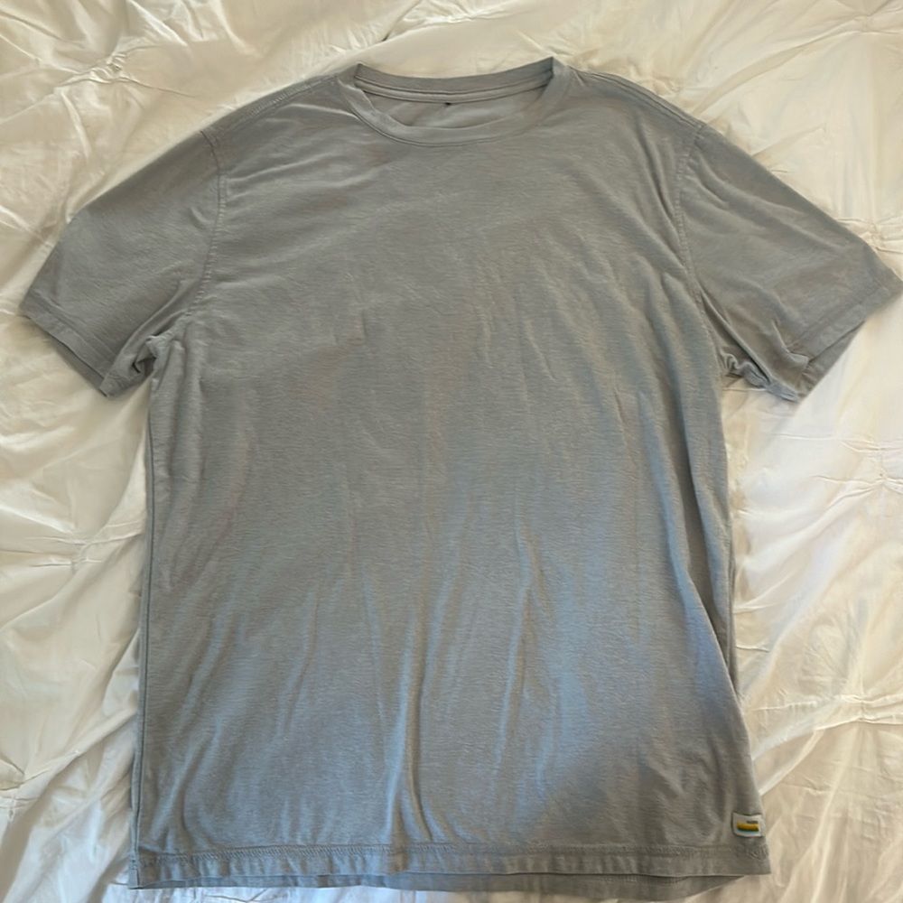 Grey tshirt